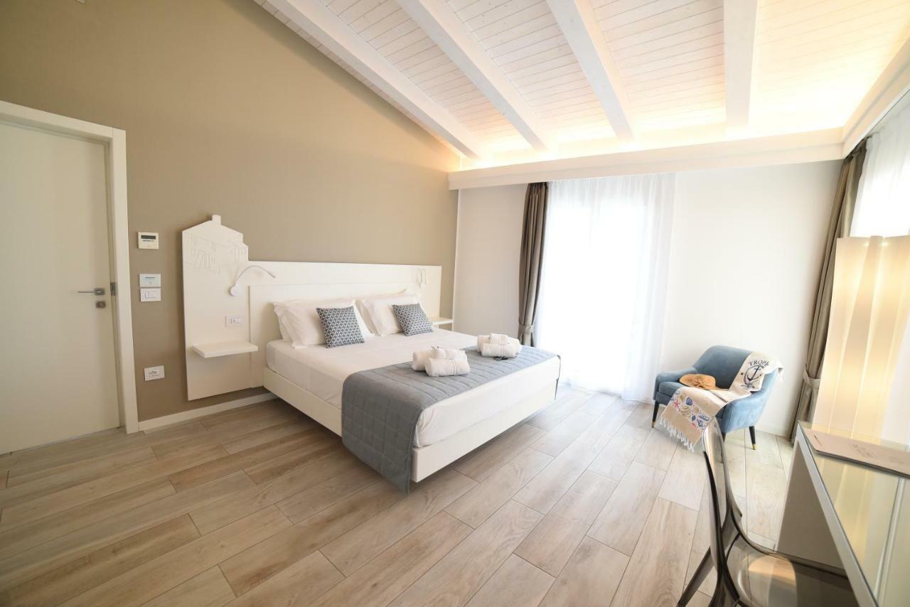 La Torre Del Mulino Hotel Tropea Buitenkant foto