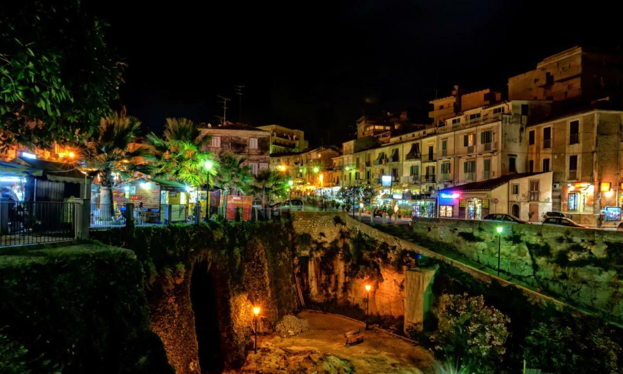 La Torre Del Mulino Hotel Tropea Buitenkant foto